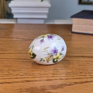 Vintage "The Egg Lady" Ceramic Floral Collectible Egg - 2.25" Purple Violets
